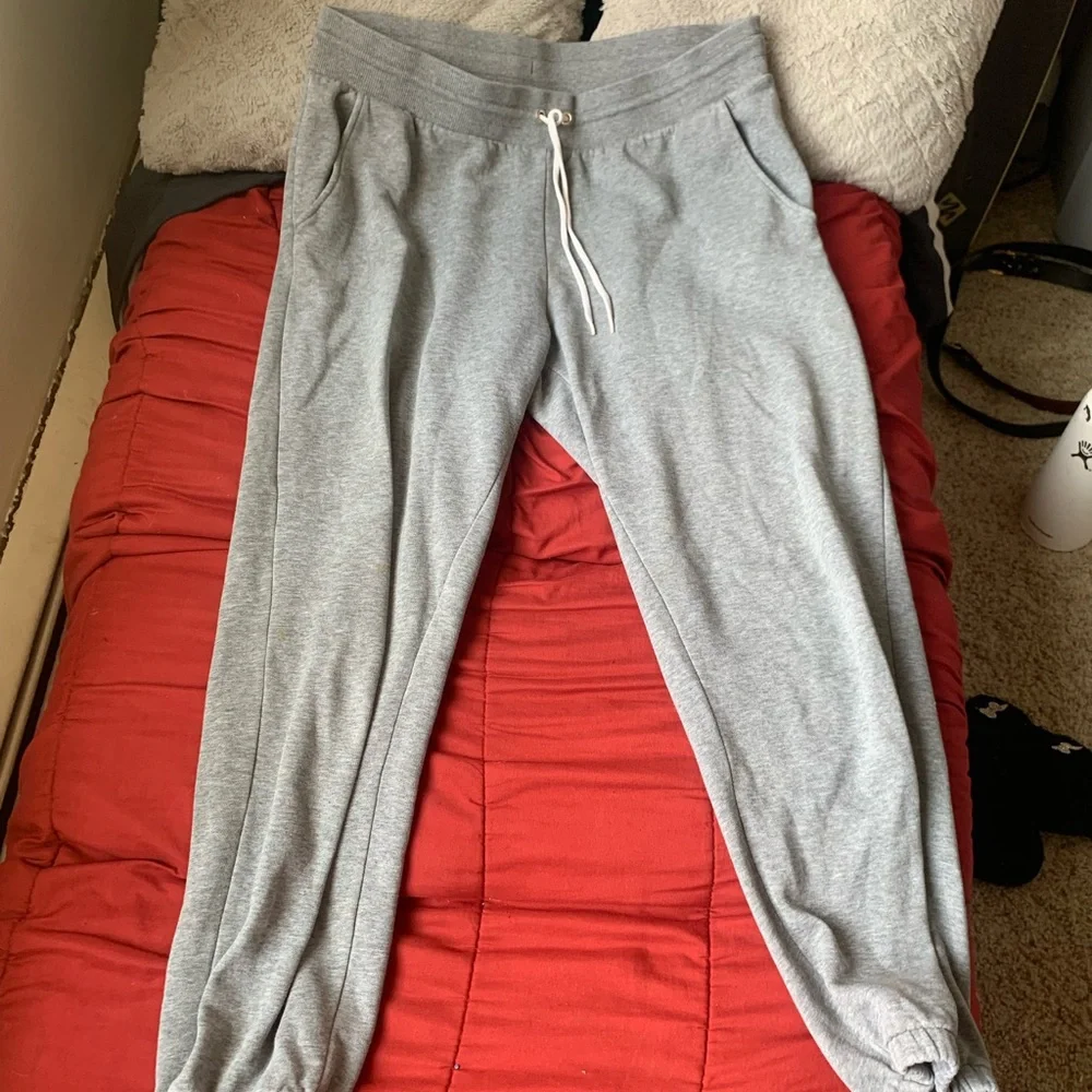 Drawstring joggers - Picture 1 of 3